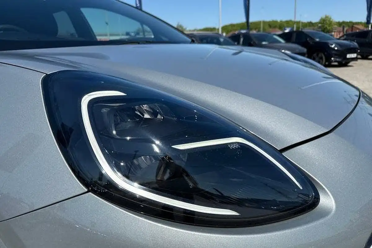 2021-ford-puma-suv-10-st-line-vignale-155ps-hybrid-mhev-auto-big-22