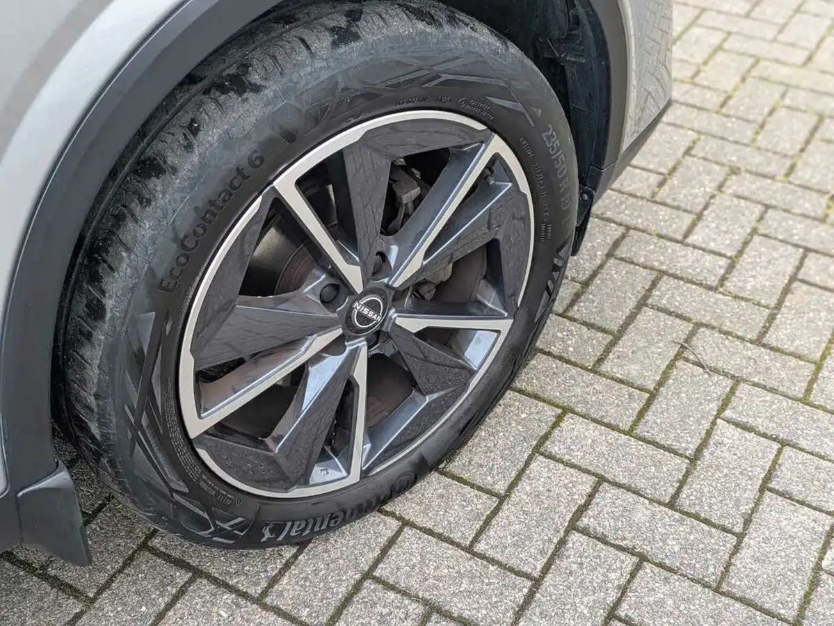 2023-nissan-qashqai-13-dig-t-tekna-158ps-xtronic-big-8