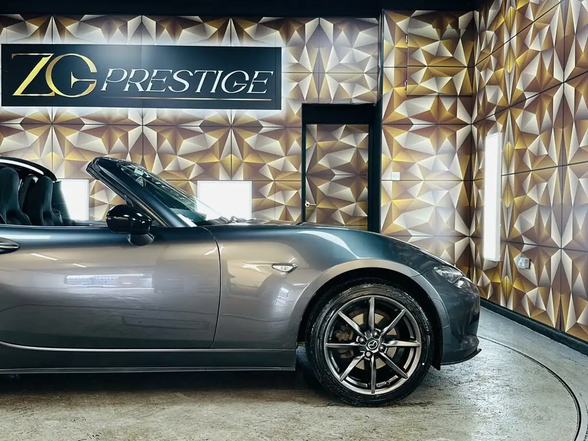 2017-mazda-mx-5-20-se-l-rf-big-30