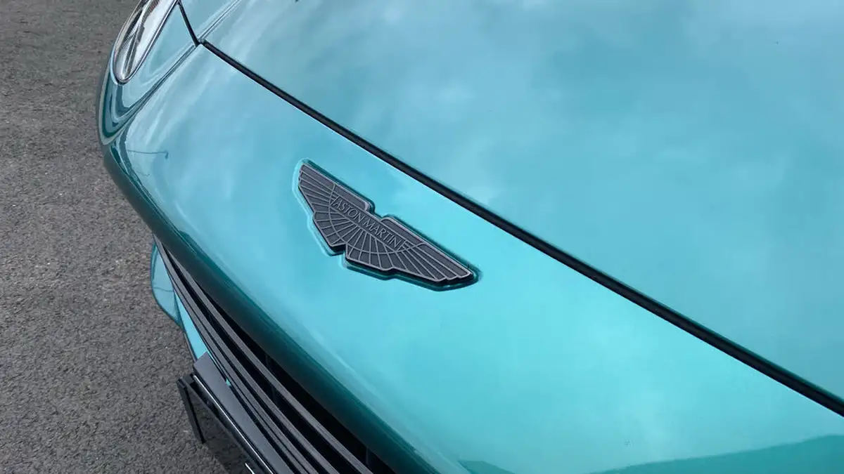 2023-aston-martin-dbx-40-v8-big-13