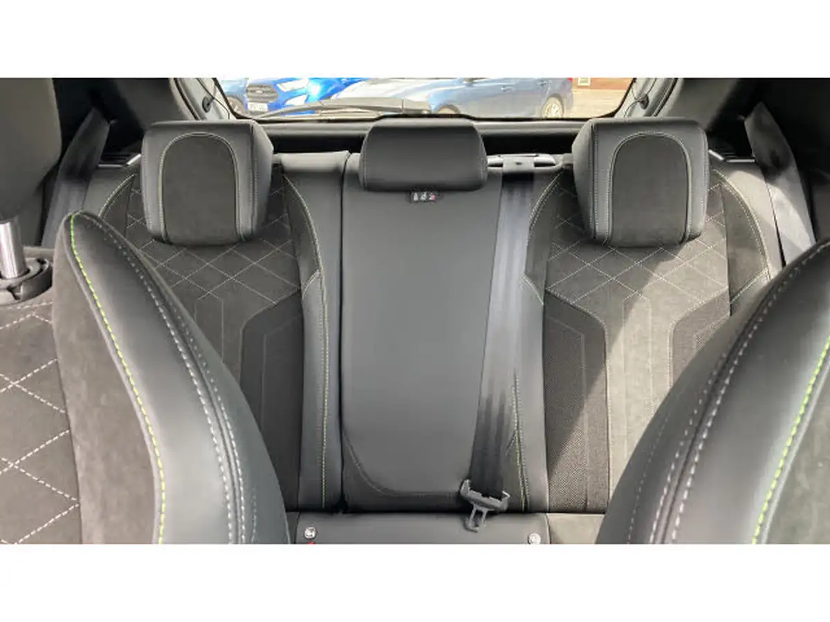 2022-peugeot-208-12-puretech-gt-premium-130bhp-eat8-big-14
