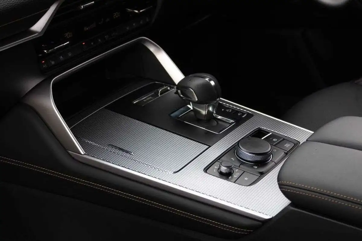 2024-mazda-cx-60-25-e-skyactiv-exclusive-line-big-19