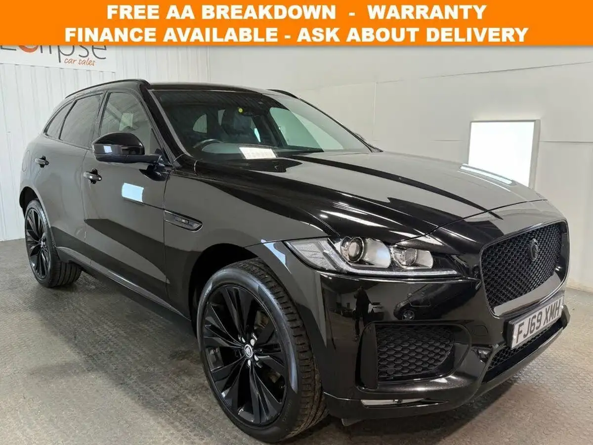 2019-jaguar-f-pace-20-i4d-chequered-flag-240ps-big-0