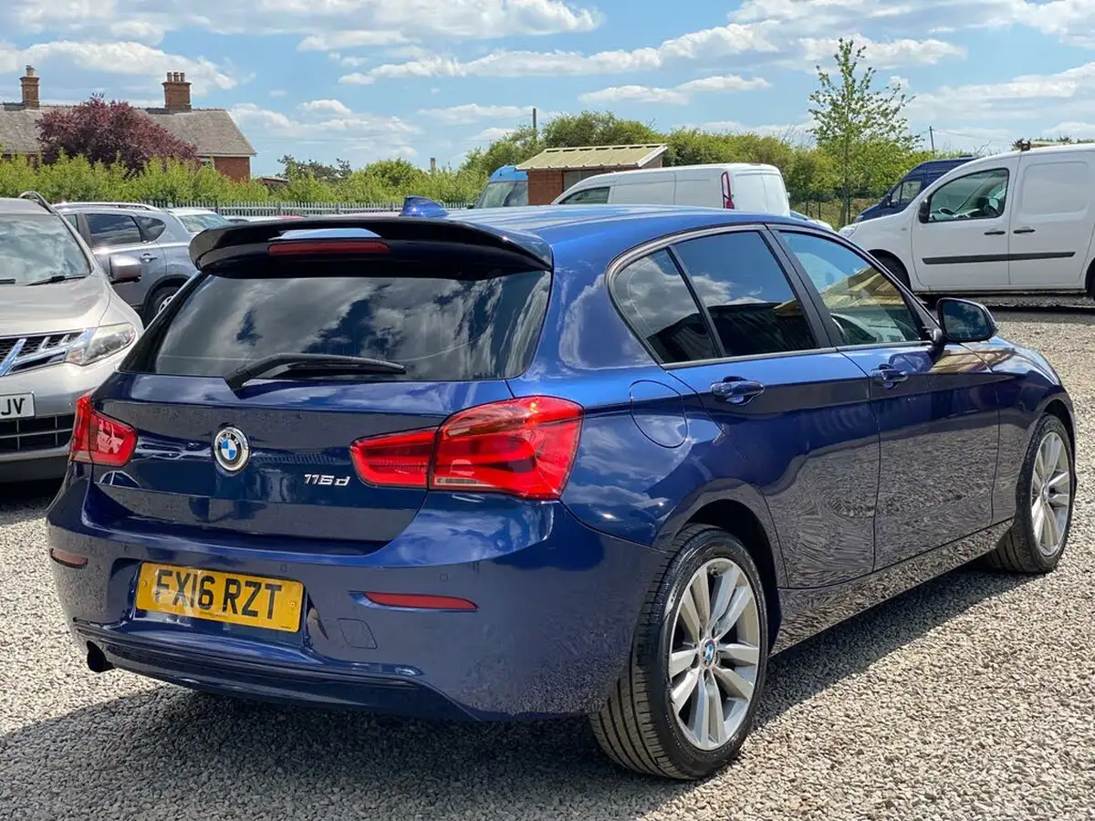 2016-bmw-1-series-15td-116d-sport-5d-big-3