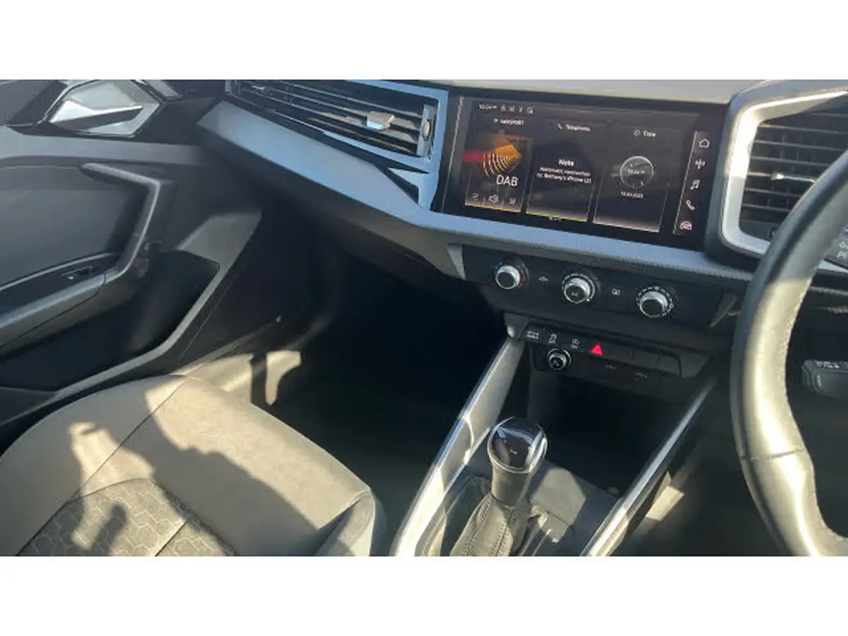 2022-audi-a1-10-30-tfsi-sport-s-tronic-big-13