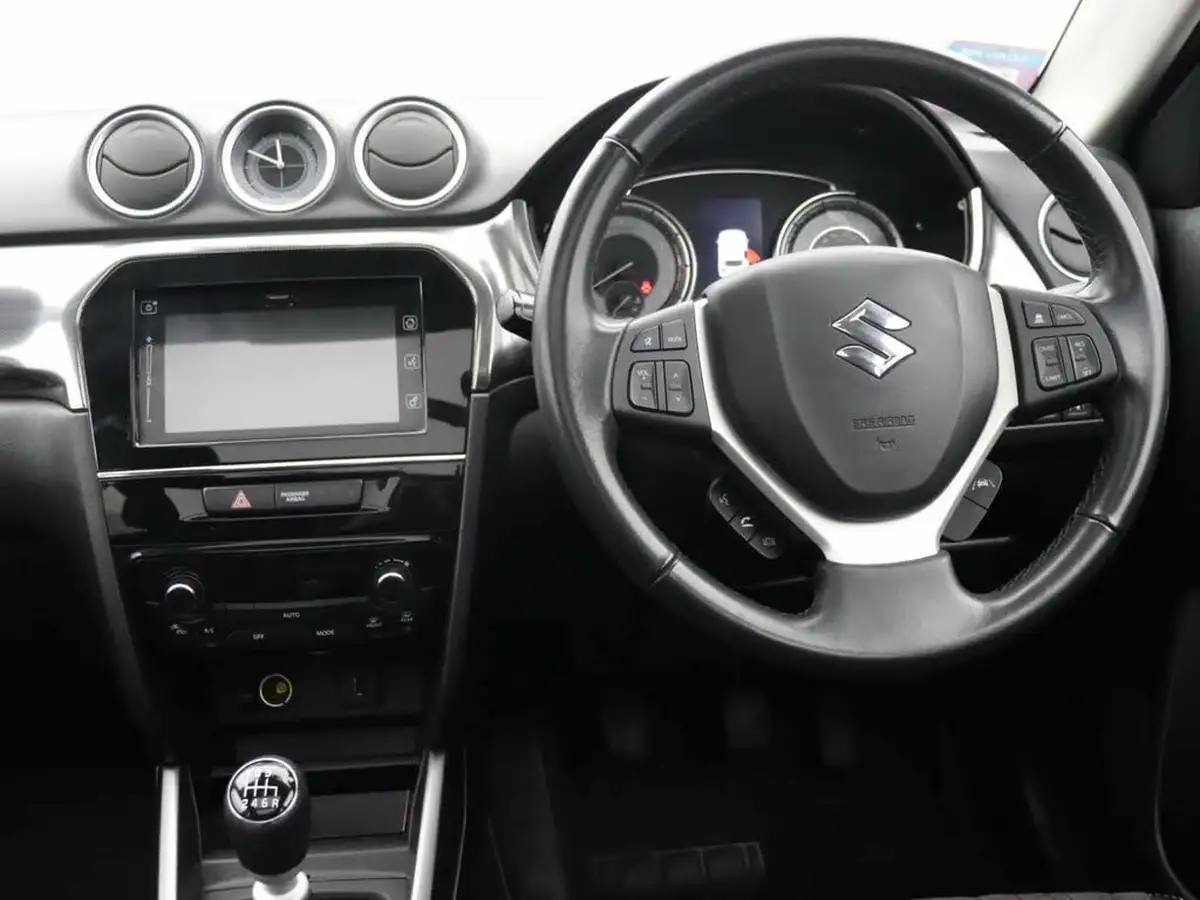 2021-suzuki-vitara-14-boosterjet-sz5-big-13