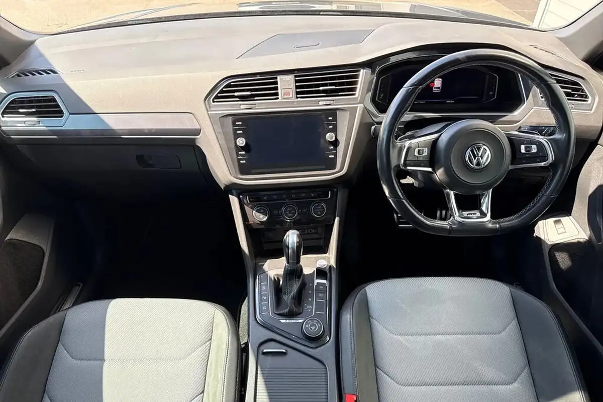 2019-volkswagen-tiguan-20tdi-r-line-tech-190ps-4motion-dsg-big-41