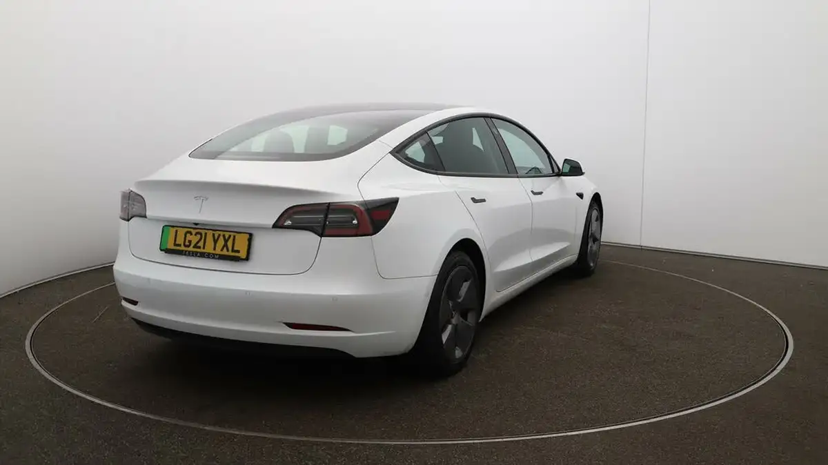 2021-tesla-model-3-e-long-range-4x4-big-46