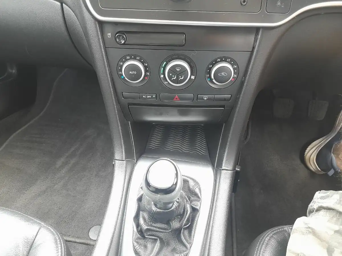 2008-saab-9-3-20-vector-sport-saloon-4d-big-10