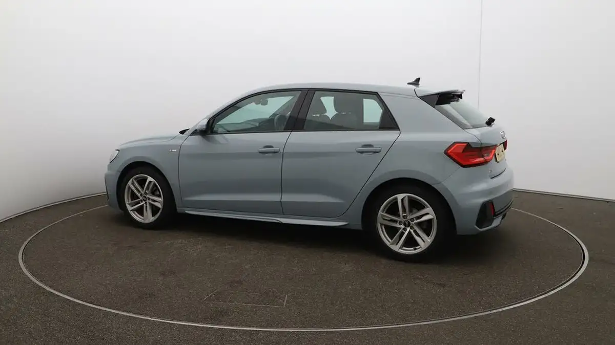 2021-audi-a1-10-30-tfsi-s-line-110ps-big-39
