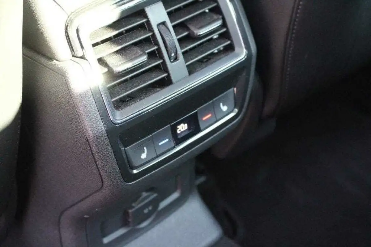 2021-skoda-karoq-15-tsi-edition-dsg-big-14