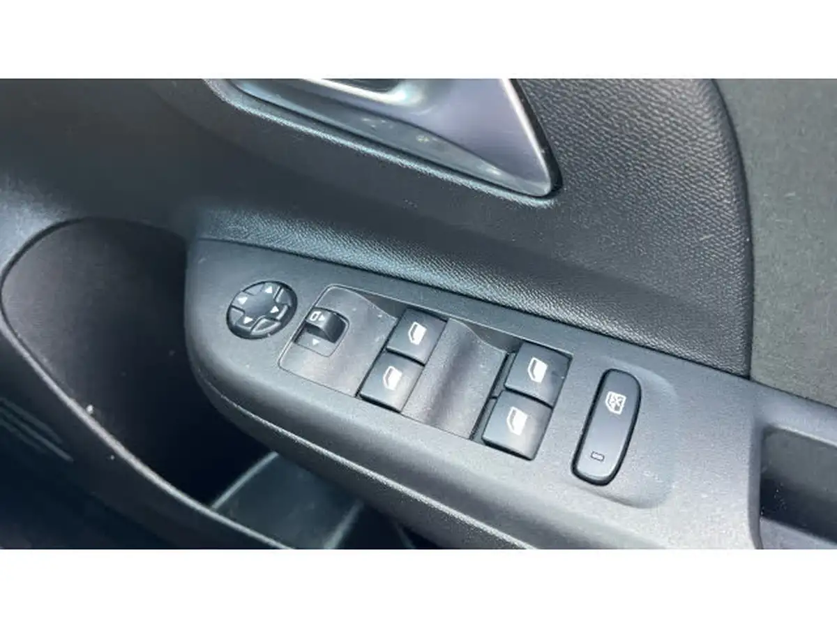 2022-vauxhall-corsa-12-turbo-ultimate-130ps-auto-big-36