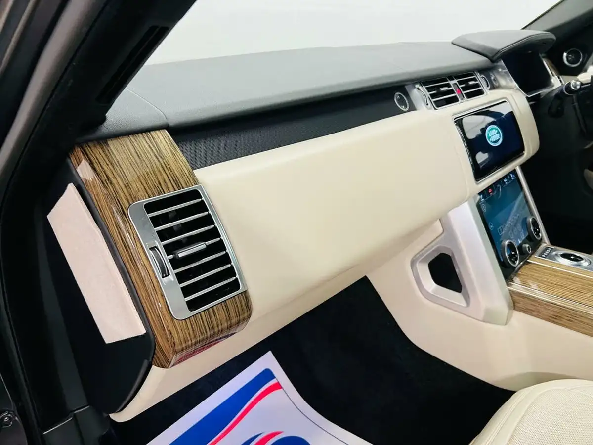 2019-land-rover-range-rover-20p400e-phev-vogue-se-big-76