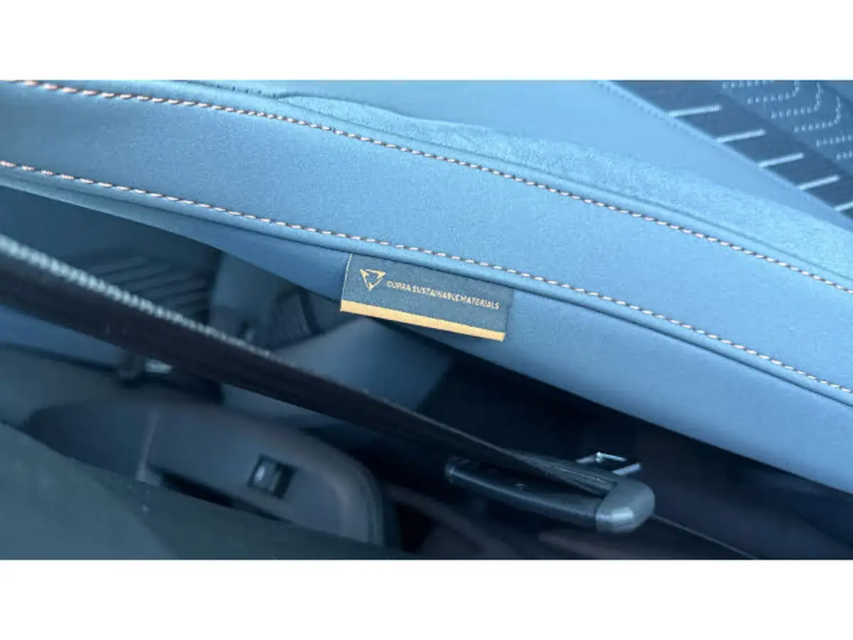 2025-cupra-born-e-vz-big-30