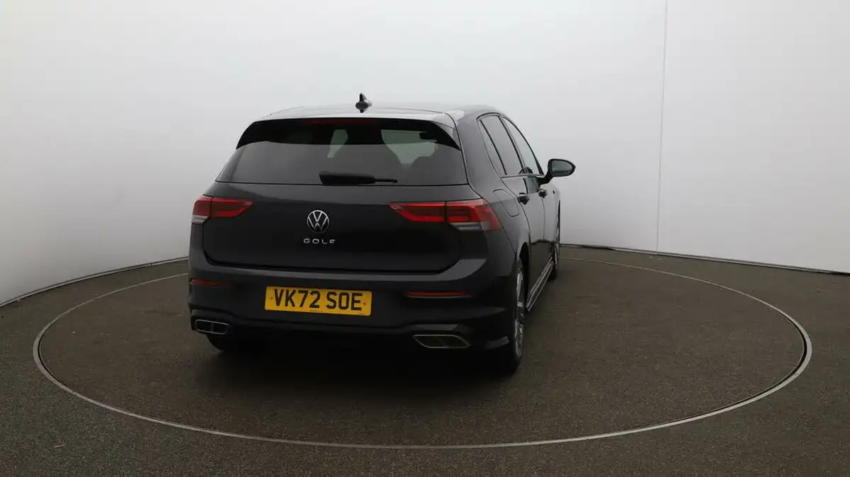 2022-volkswagen-golf-15-tsi-r-line-130ps-hatchback-big-56