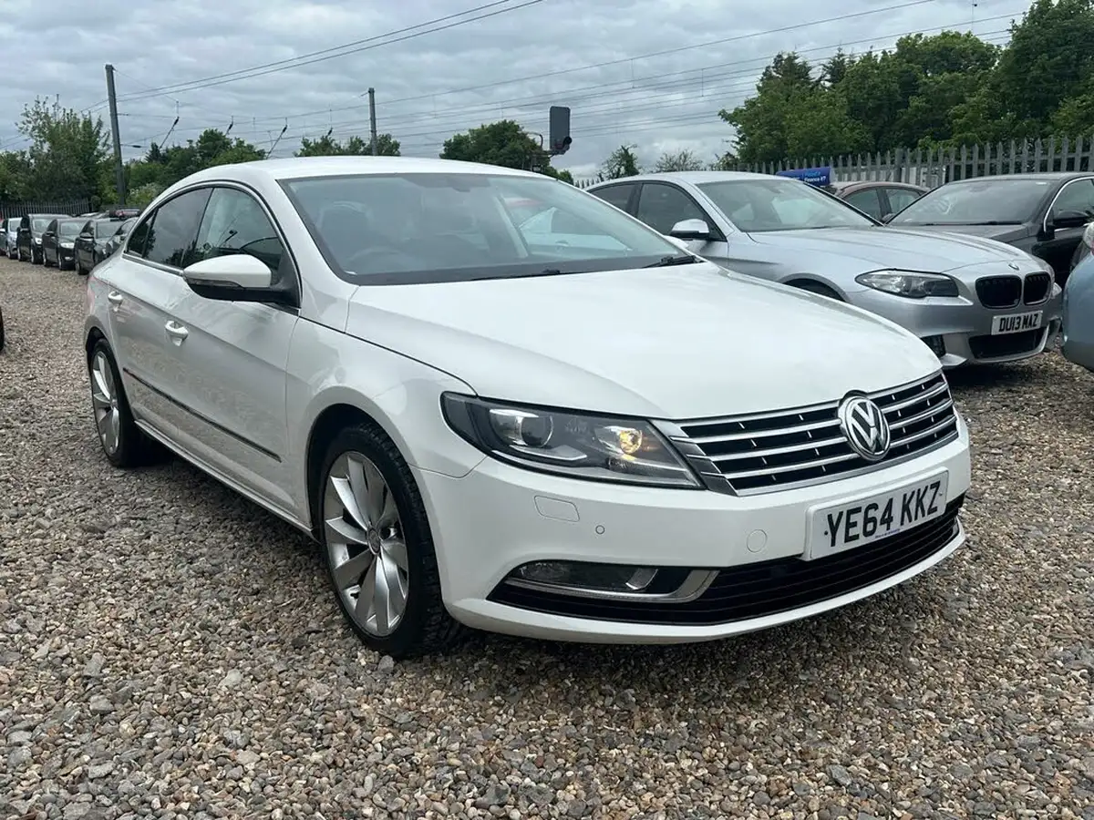 2014-volkswagen-cc-20tdi-gt-bmt-dsg-big-15