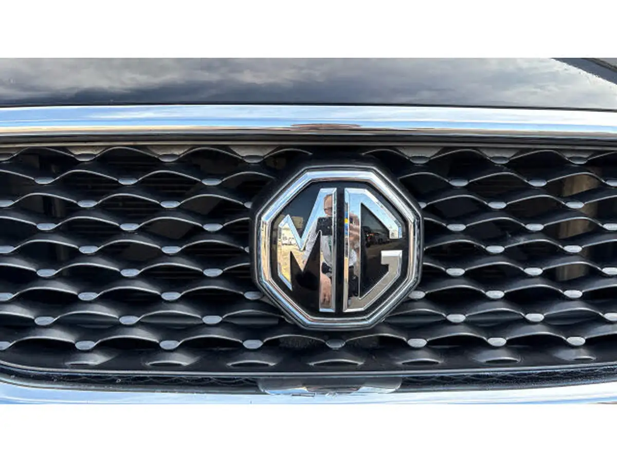 2023-mg-mg3-15-vti-tech-exclusive-nav-big-22