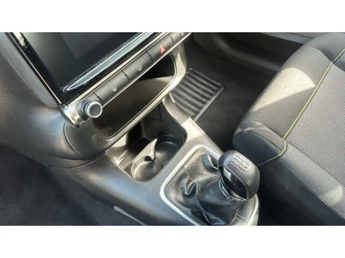 2022-citroen-c3-12-puretech-c-series-edition-83ps-ss-big-12