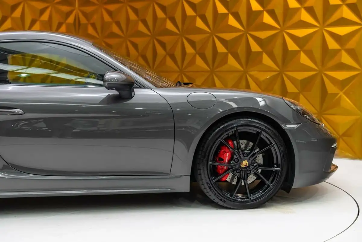 2020-porsche-cayman-718-25-cayman-s-pdk-big-12