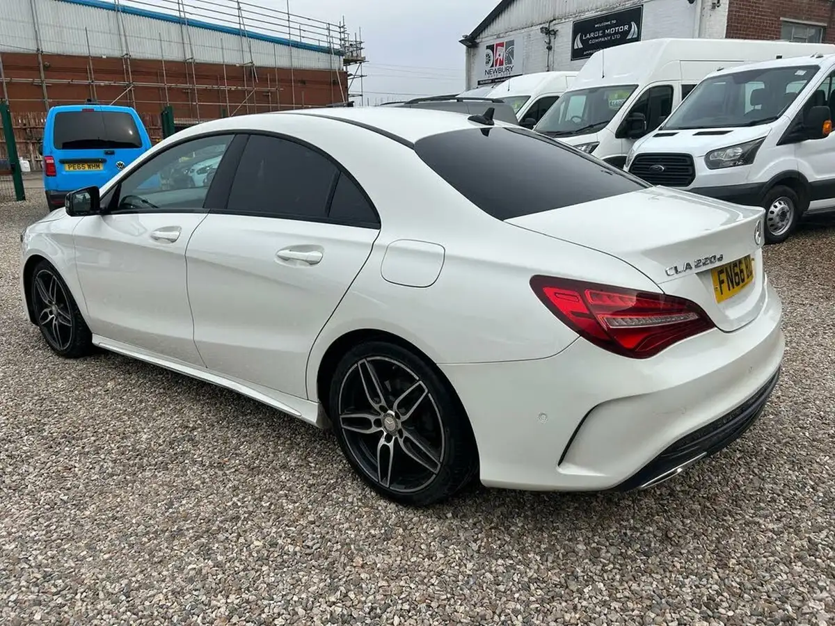 2016-mercedes-benz-cla-21d-cla-220-amg-line-4matic-coupe-4d-big-6