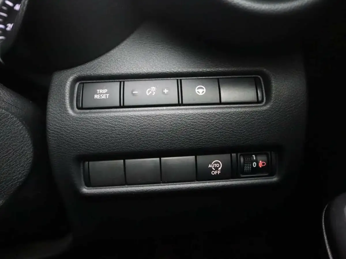 2022-nissan-juke-10-dig-t-tekna-big-45