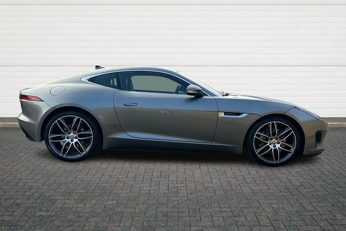 2018-jaguar-f-type-20-i4-r-dynamic-coupe-big-14