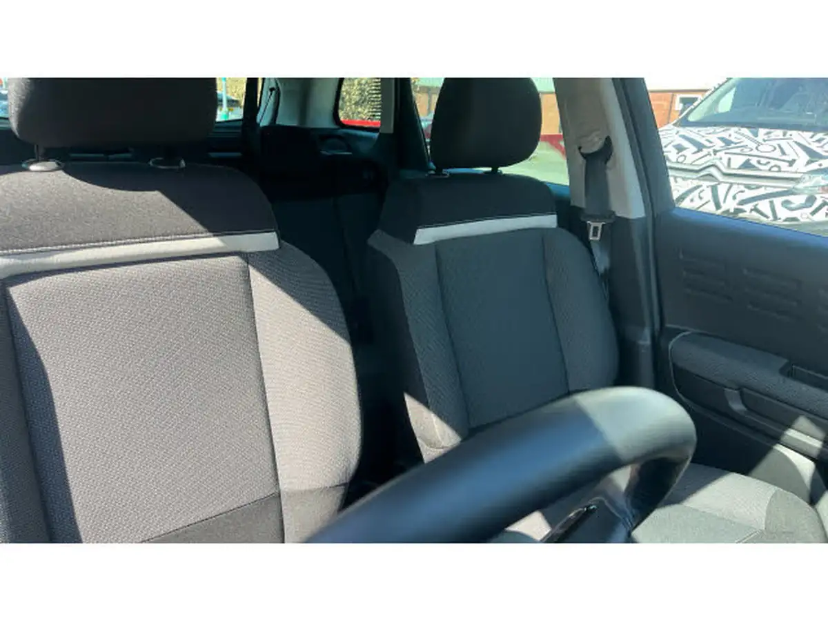 2023-citroen-c3-aircross-12-puretech-shine-110ps-big-14