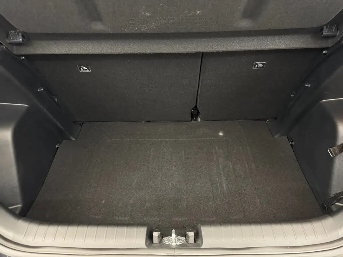 2021-hyundai-i20-10-t-gdi-element-big-9