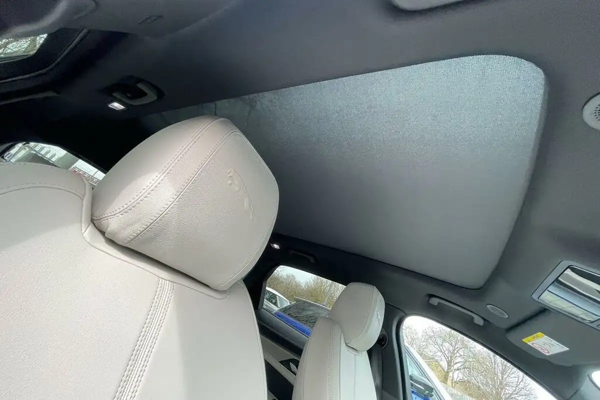 2024-jaguar-f-pace-20-p400e-r-dynamic-se-black-90th-anniversary-edition-big-36