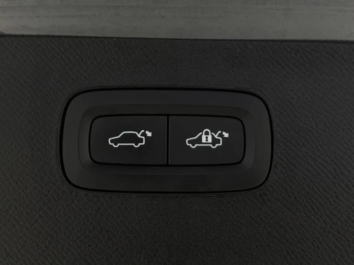2023-volvo-xc90-20-b5-plus-big-16