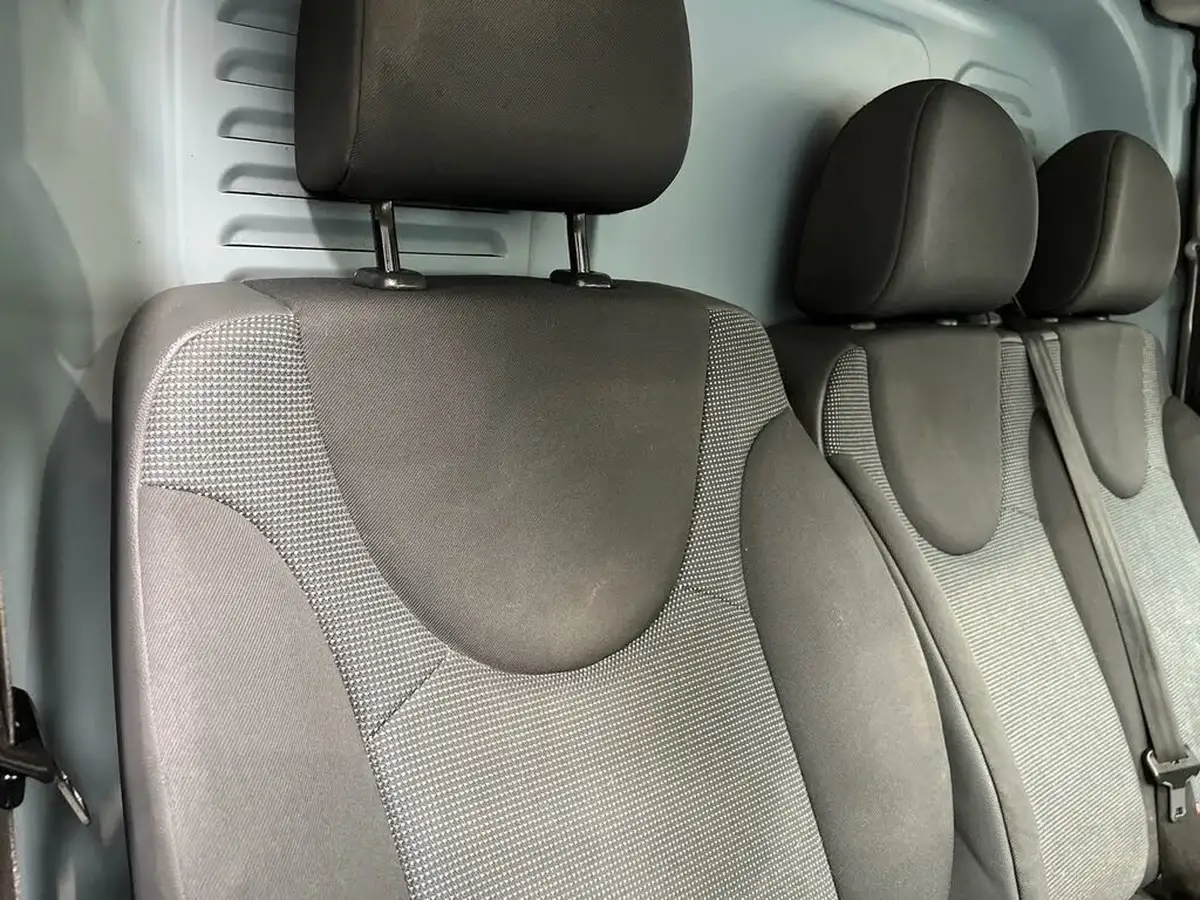 2016-citroen-dispatch-20td-enterprise-panel-big-14