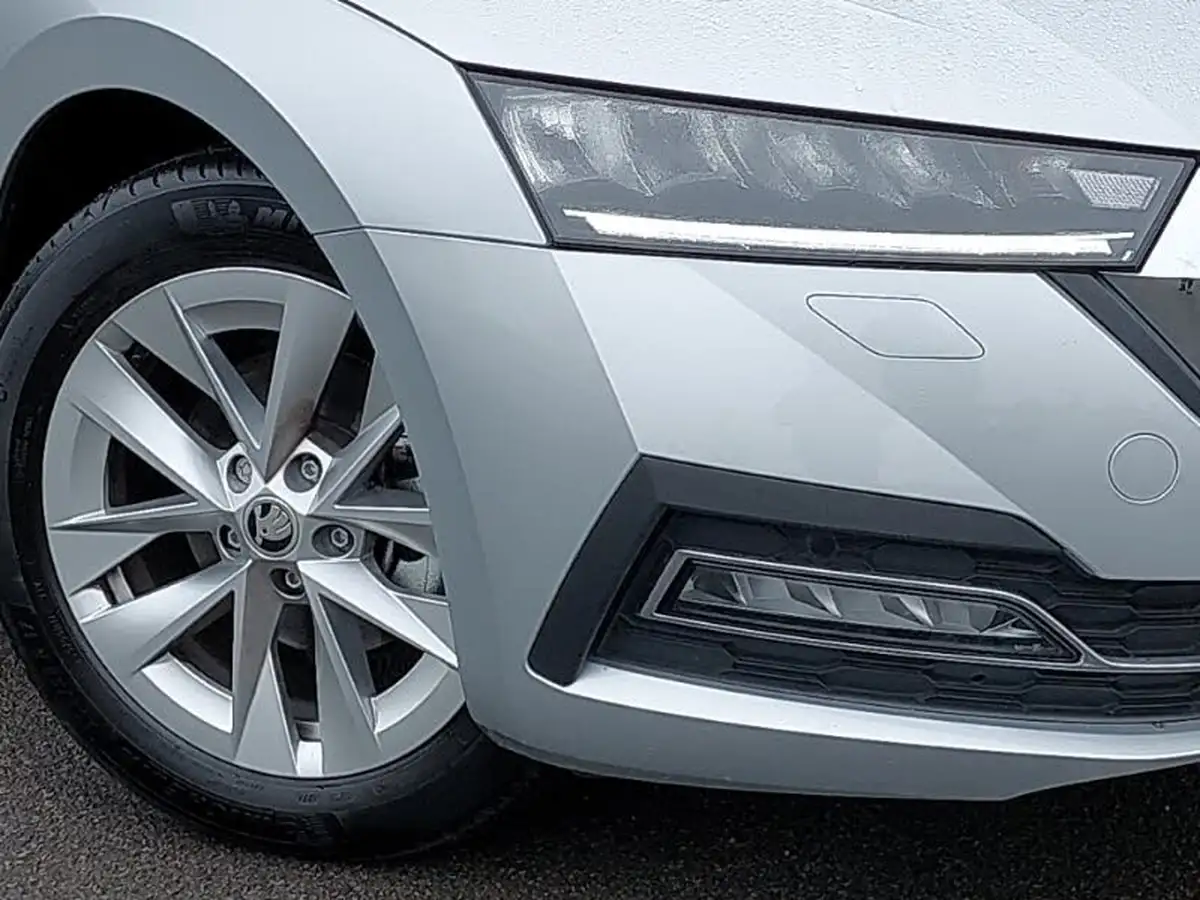 2024-skoda-octavia-15-tsi-e-tec-se-l-estate-big-8