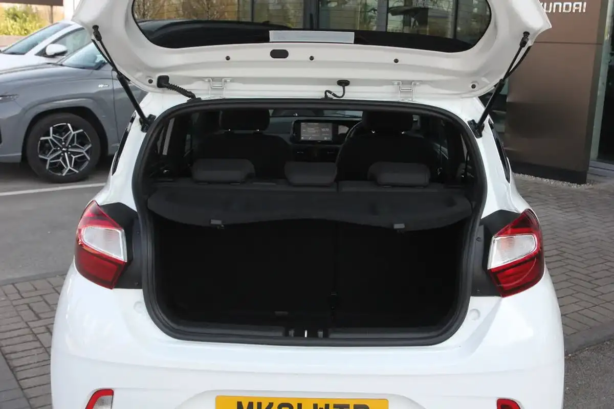 2021-hyundai-i10-10-t-gdi-n-line-big-6