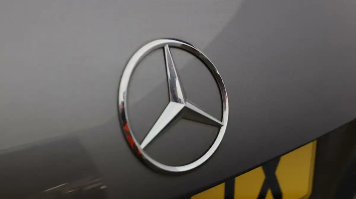 2019-mercedes-benz-a-class-13-a180-sport-hatchback-5d-1332cc-big-19
