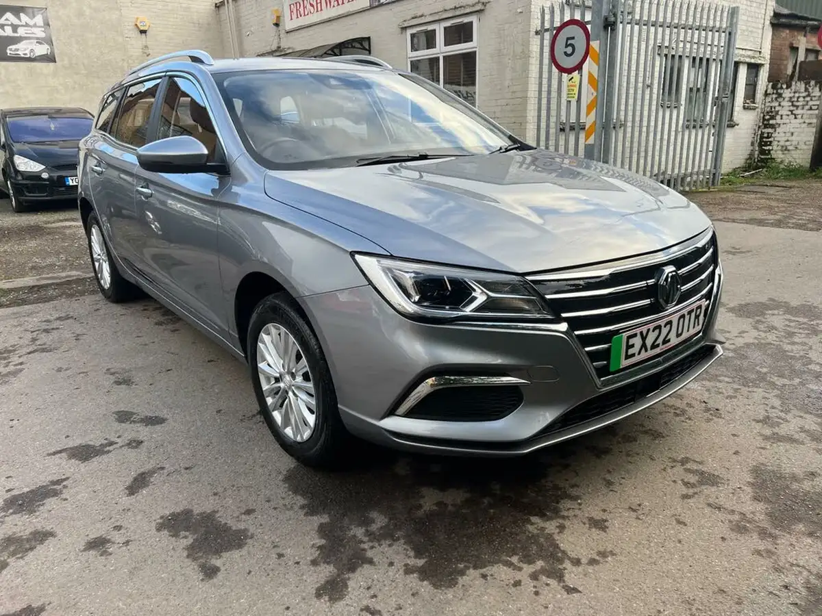 2022-mg-mg5-e-exclusive-ev-long-range-big-0