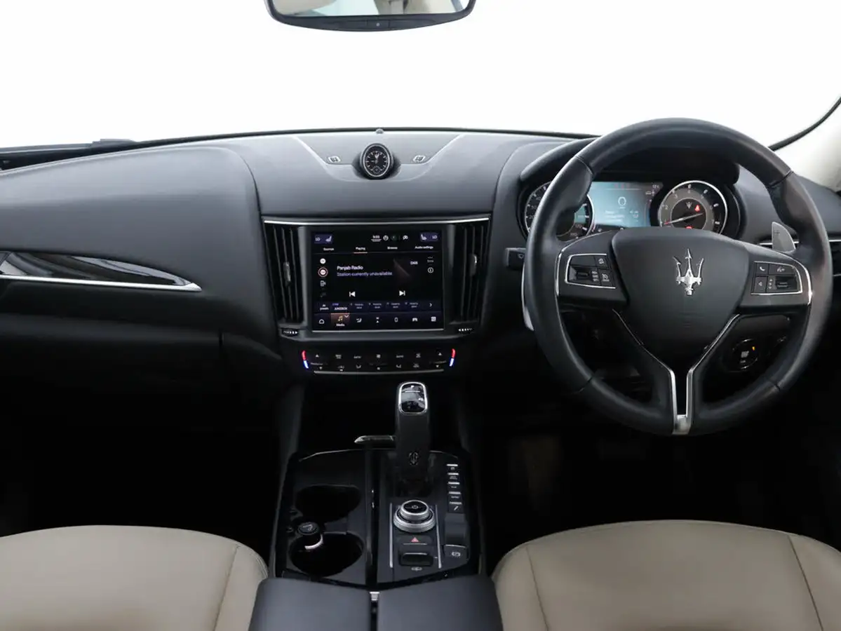 2021-maserati-levante-20-gt-big-14