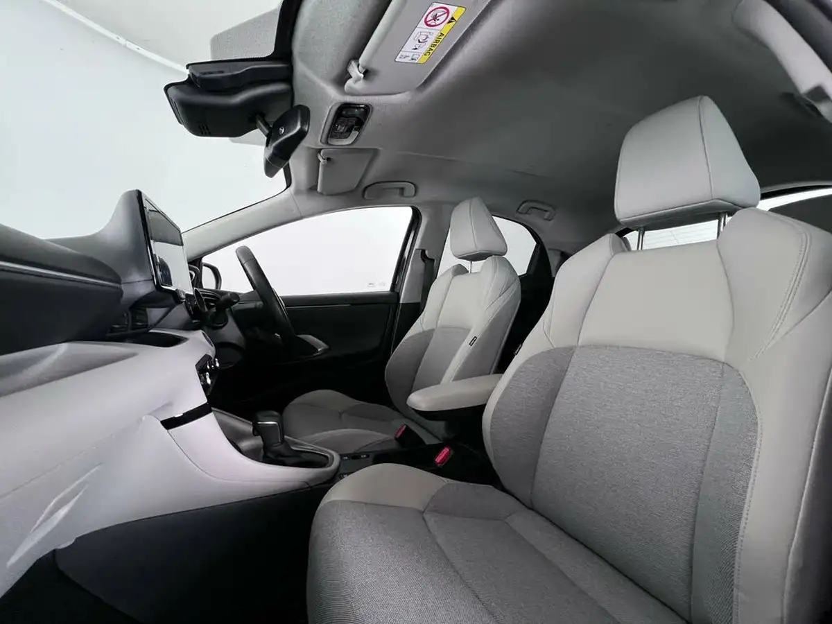 2022-toyota-yaris-cross-15-vvt-i-excel-city-packpan-roof-big-13