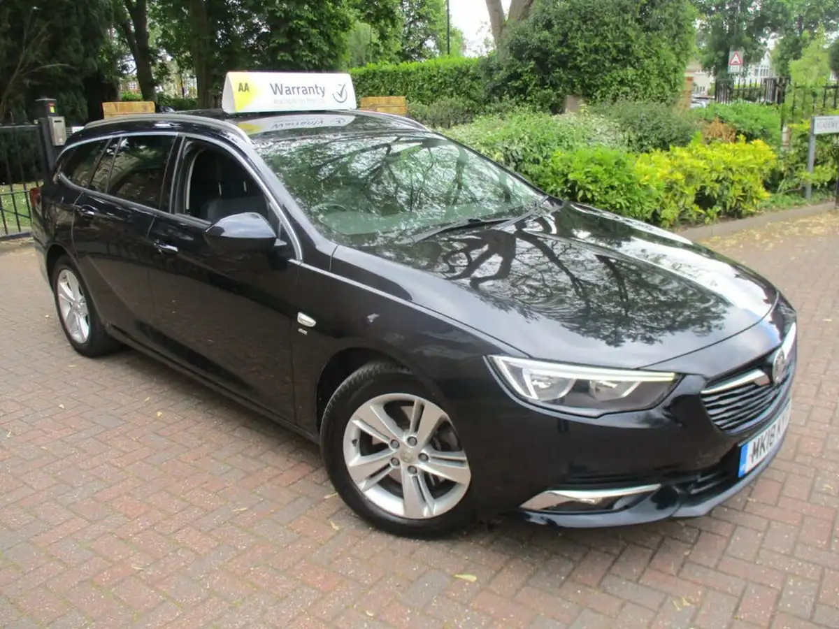 2018-vauxhall-insignia-sports-tourer-15-turbo-sri-big-1