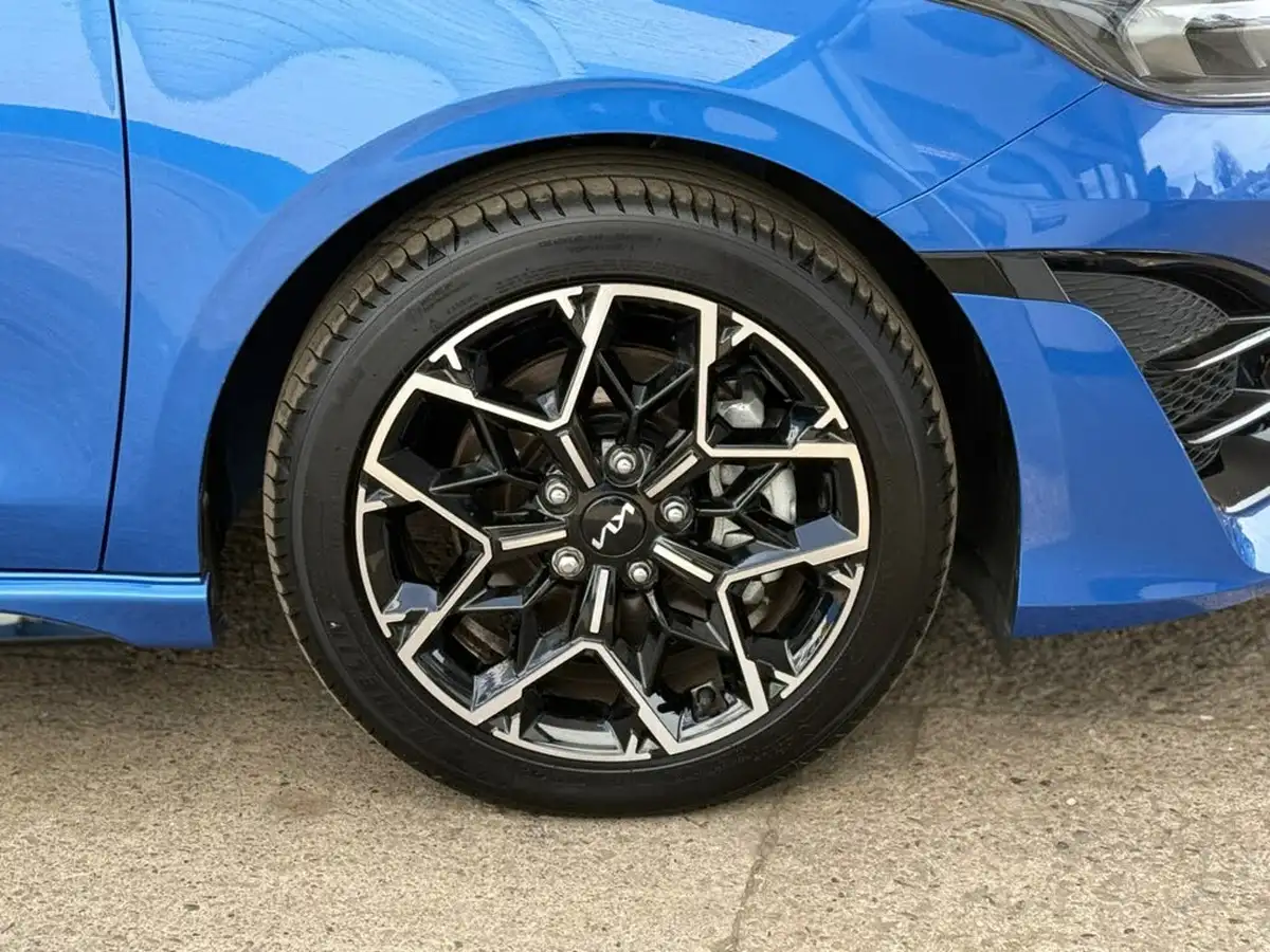 2023-kia-ceed-15-t-gdi-gt-line-158bhp-big-14