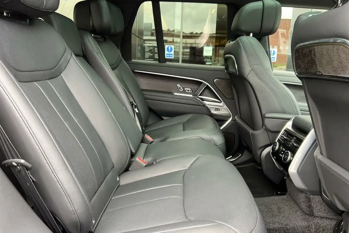 2024-land-rover-range-rover-30-p400-autobiography-lwb-big-22