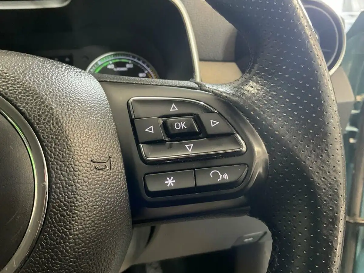 2019-mg-zs-suv-e-excite-ev-big-32