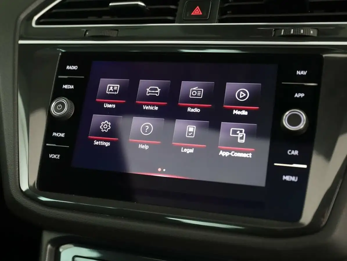 2020-volkswagen-tiguan-15-tsi-elegance-big-35