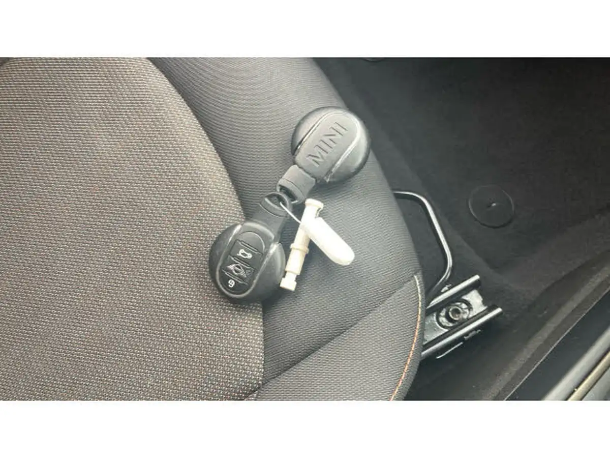 2021-mini-countryman-15-cooper-s-e-phev-classic-comfort-big-19
