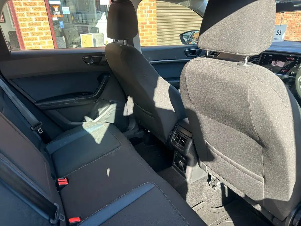 2021-seat-ateca-10-tsi-se-technology-110ps-big-18