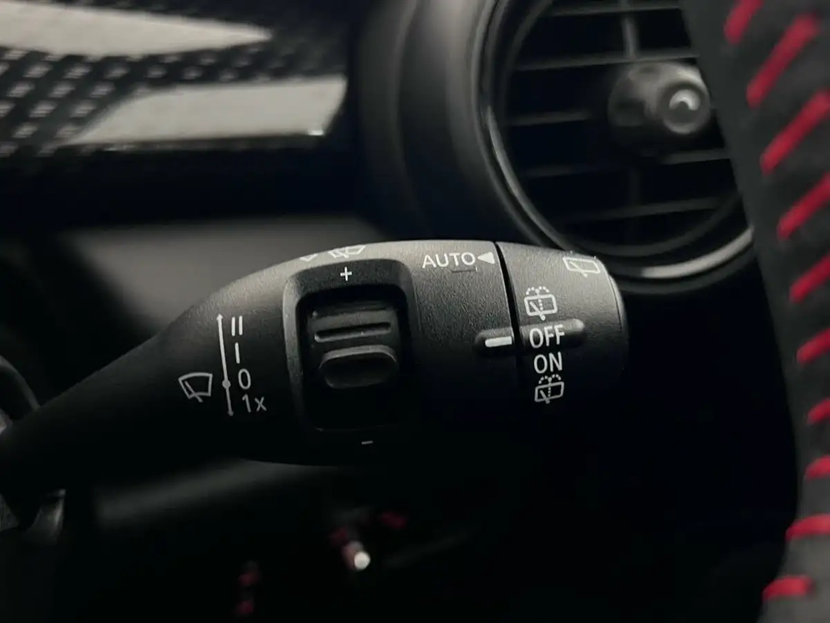 2019-mini-cooper-20-cooper-s-sport-189bhp-hatchback-3d-auto-big-14
