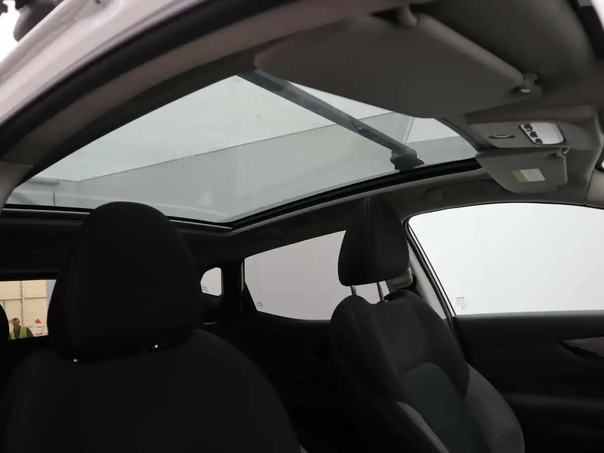 2021-nissan-qashqai-13-dig-t-n-connecta-140ps-big-26
