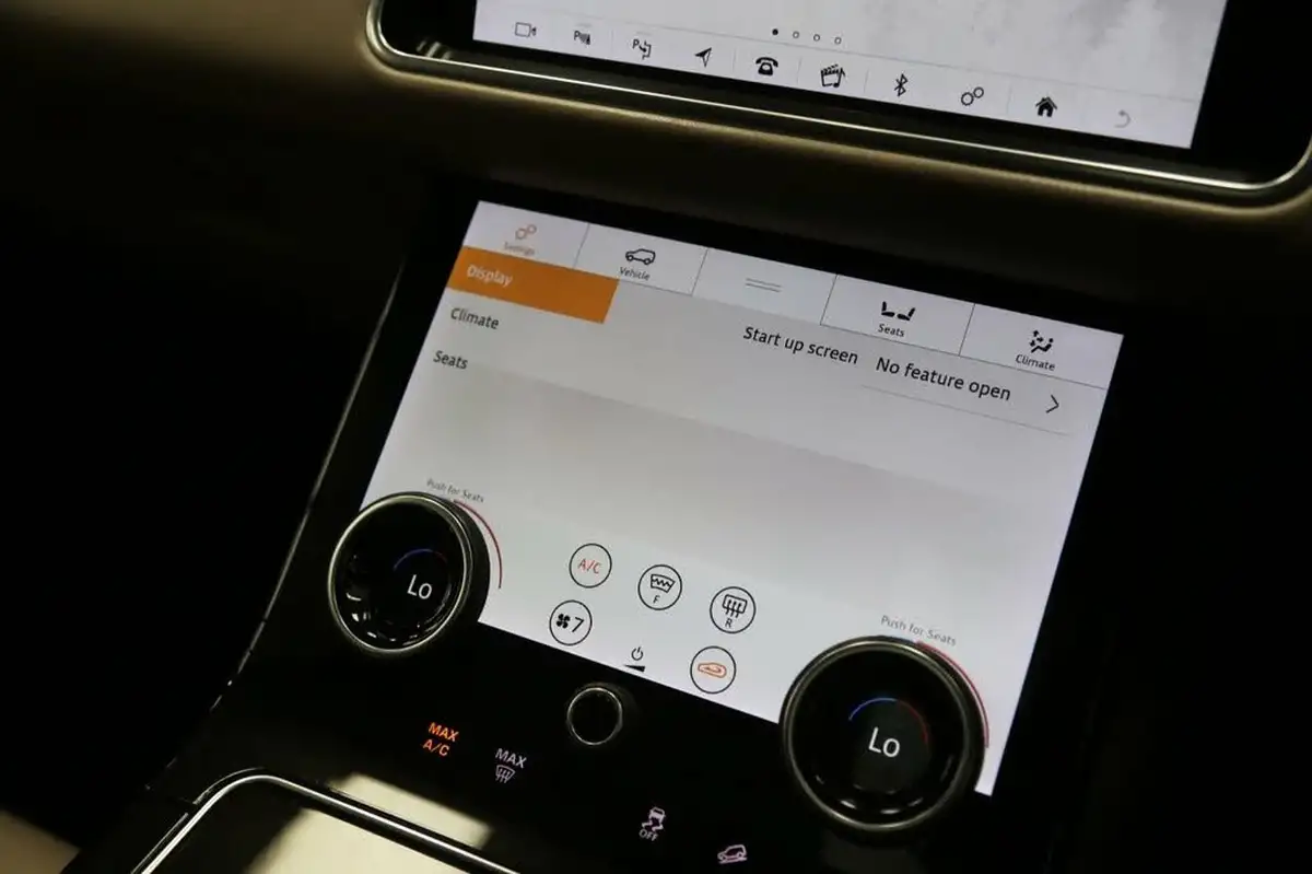 2019-land-rover-range-rover-velar-20-d240-r-dynamic-hse-big-46