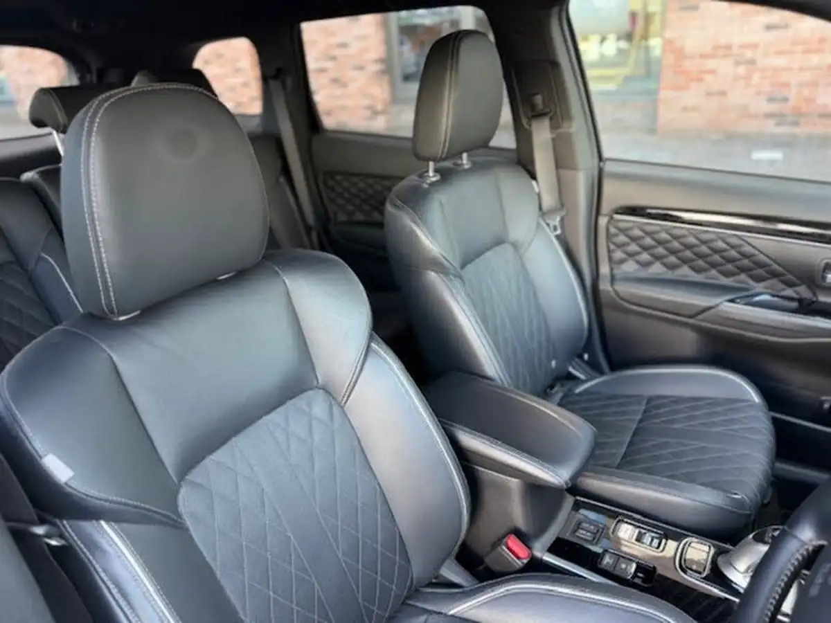 2021-mitsubishi-outlander-24-exceed-phev-big-14