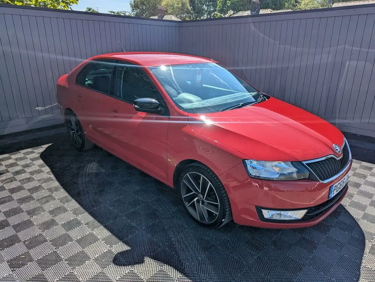 2017-skoda-rapid-12-tsi-sport-big-3