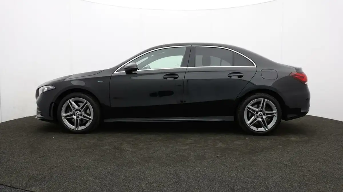 2021-mercedes-benz-a-class-13-a250e-amg-line-executive-saloon-4d-big-60
